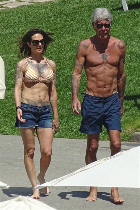 Er war 265 tage im jahr auf. Anthony Bourdain and Asia Argento are ripped | Page Six ...