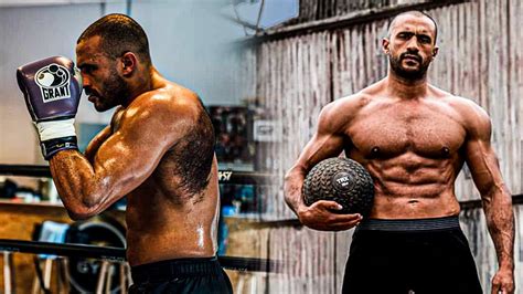 Badr hari biography with personal life, married and affair info. BADR HARI 2019 - MOTIVATION VIDEO - YouTube