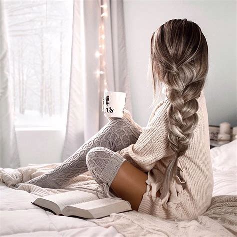 Choose the one you like. Happy Sunday morning ☀️ | Cute braided hairstyles, Fashion