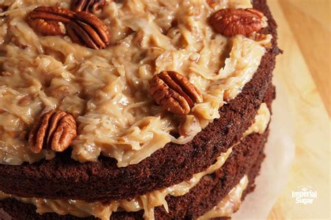 German Chocolate Frosting | Coconut pecan frosting, Tasty chocolate cake, Frosting recipes