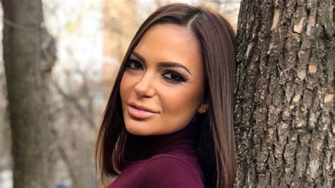 Cine a decis în locul ei? Exclusiv: De ce nu a divorțat Andreea Antonescu de soțul ei, deși e acum cu alt bărbat: "Poate ...