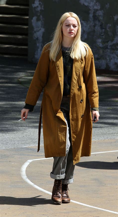 Landsberg kopf emma stone haar emma stone style hollywood schauspielerinnen hochzeitskunst entertainment plakat filme. Emma Stone - Netflix "Maniac" Series Set in Brooklyn 05/11 ...