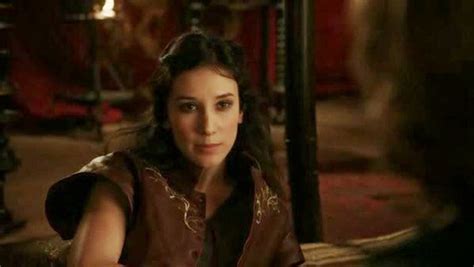 Sibel kekilli (born 16 june 1980) is a german actress of turkish descent. Sibel Kekilli: Game of Thrones'da daha çok erkek soyunmalı