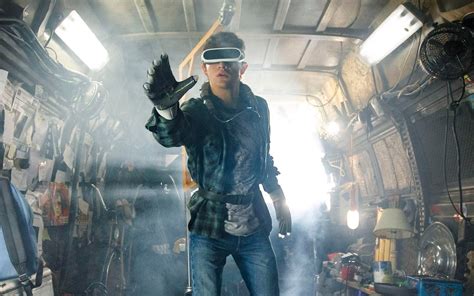 In 2045, the creator of a virtual reality universe promises his fortune to the first person to discover a digital easter egg. FILM REVIEW: Ready Player One | Geek Syndicate