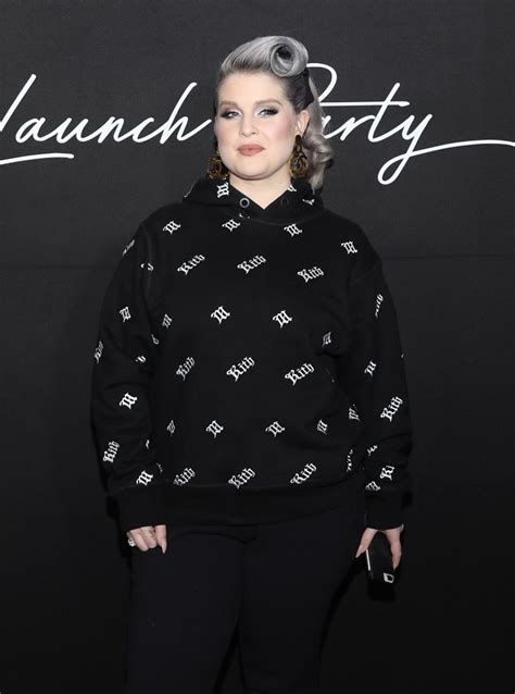 The daughter of ozzy and sharon osbourne has recently shared a series of snaps on instagram showing off her new figure. Kelly Osbourne Shows off Stunning Weight Loss While Celebrating Her 36th Birthday