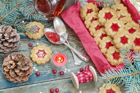 Austrian husarenkrapferl cookies, an almond shortbread dusted with icing sugar & finished off with a dollop of jam, will be the talk of the table of contents. Linz Biscuits Baked For Chrismas Time Stock Photo - Image ...