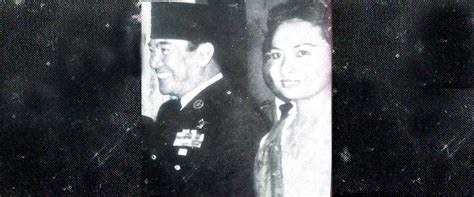 Mereka bertemu di angkasa indonesia. Romansa Bung Karno dan Kartini Manoppo - Historia