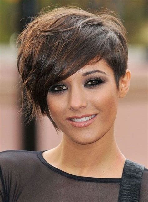 Although chopping it all of is the one thing that us girls dread, these edgy and beautiful styles of hairstyles make us wanna go for it already! Cute Short Hairstyles for Girls 2014 - PoPular Haircuts