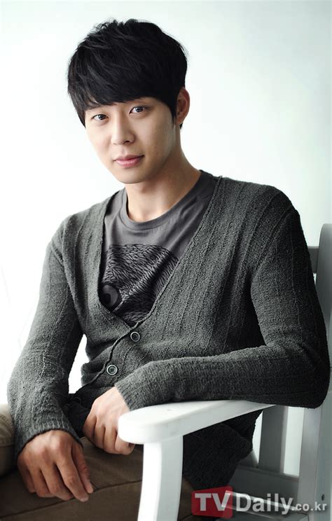 I just hoped that you would be the main female character and he'll be the main male character again. Micky Yoochun's "The Rooftop Prince" seen by "77 million ...