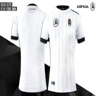 May 08, 2021 · spezia. Maglia Spezia Calcio usato in Italia | vedi tutte i 18 prezzi!