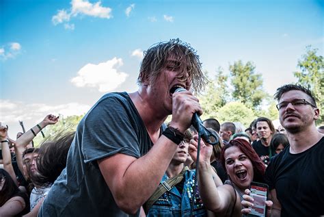 And a few days ago, örs siklósi gave a very personal interview to hungarian site fmc.hu in his budapest home. Örs Siklósi, Rockmaraton Fesztivál, 07.13.2018.... - (SOME) WORK + (LOTS OF) INSPIRATION
