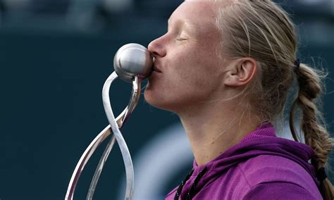 Although not sure, many sources claim that the two fell in love in one of their appointments. Kiki Bertens wiki, bio, age, tennis, cancer, wta, baby, height