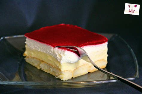 Zum schluss wird der kuchen nach fantasie verziert. Kuchen ohne Backen - Himbeer-Puddingcreme Schnitten ...