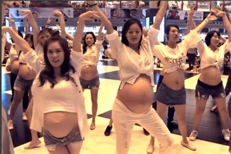 We did not find results for: Heboh Aksi Seksi Ibu Hamil Flashmob Goyang Despacito di ...