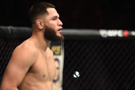 He currently competes in the welterweight division for the ultimate fighting championship (ufc). Jorge Masvidal Responds To Leon Edwards' UFC Singapore Callout