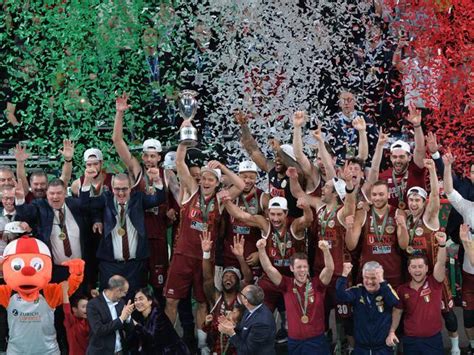 Bet on venezia vs frosinone calcio and on other coppa italia matches online! Venezia vince la Coppa Italia: domata in finale Brindisi ...