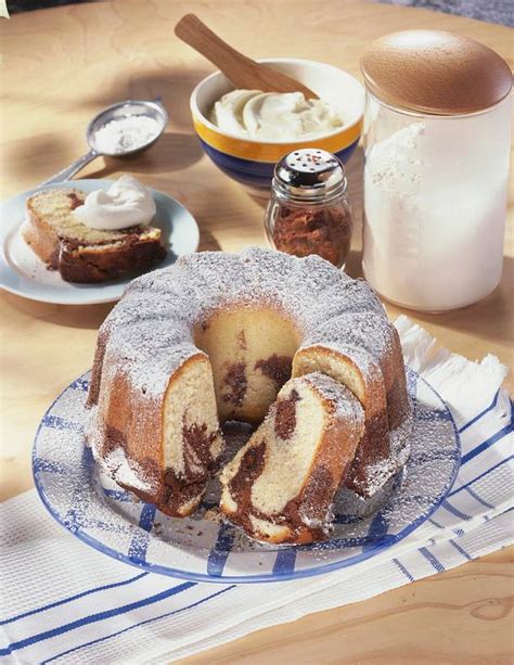 Kuchen in 1 minute mit 1 ei! Marmor-Mascarpone-Kuchen Rezept | LECKER