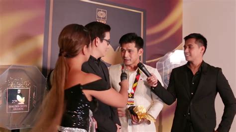 Binibigyan ka ng character ng buhok. Robin Padilla at The 27th Golden Dove Awards - YouTube