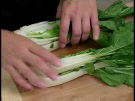 Cooking Tips : How to Clean Bok Choy - YouTube