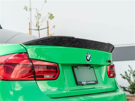 Choose a bmw f30 3 series sedan version from the list below to get information about engine specs, horsepower, co2 emissions, fuel consumption, dimensions, tires size, weight and many other facts. BMW F80 M3 RWS Forged Carbon Trunk Spoiler