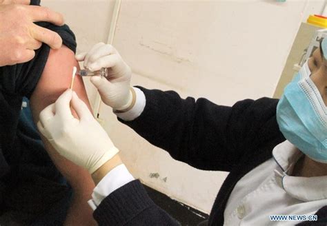 Mar 16, 2021 · tính đến ngày 15/3, gần 16.000 người tại việt nam đã được tiêm chích vaccine astrazeneca, theo truyền thông việt nam. Trung Quốc xác định nhóm đối tượng không được tiêm vaccine ...