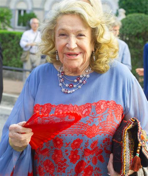 Marta marzotto era nata a reggio emilia nel 1931. Biografia di Marta Marzotto