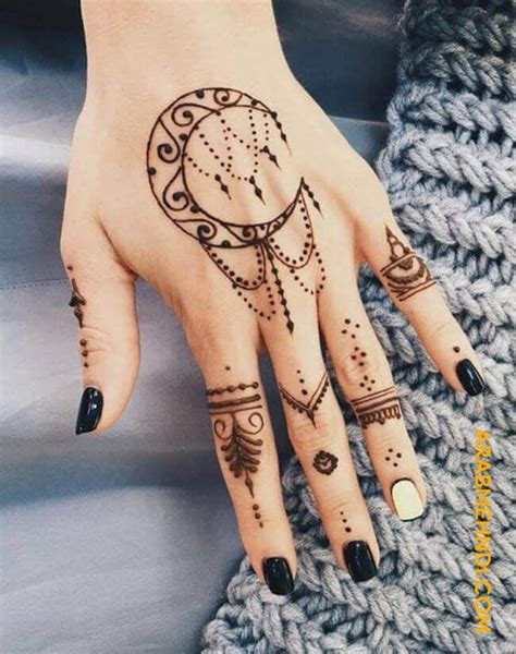 Decorate your laptops, water bottles, notebooks and windows. 50 Rome Mehndi Design (Henna Design) - March 2020 | Henna ...