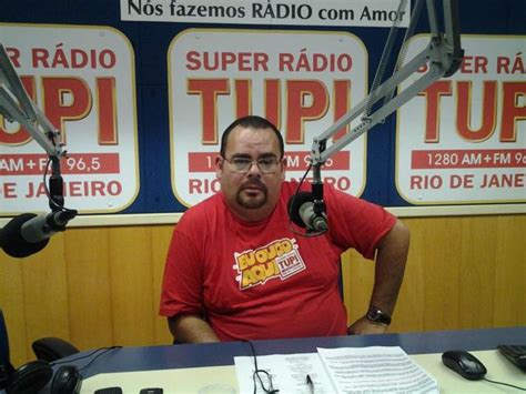 See what andre ribeiro (ribeirosandre) found on pinterest, the home of the world's best ideas. Cirurgia faz André Ribeiro se ausentar do trabalho na Rádio Tupi - Esporteemidia.com - Notícias ...