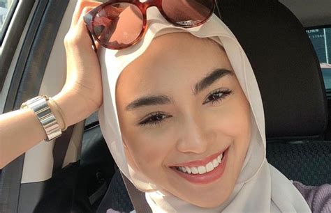 Sharifah rose merupakan selebriti instagram malaysia yang popular dikenali sebagai rose. Biodata Sharifah Rose Instafamous Popular Malaysia - OH ...