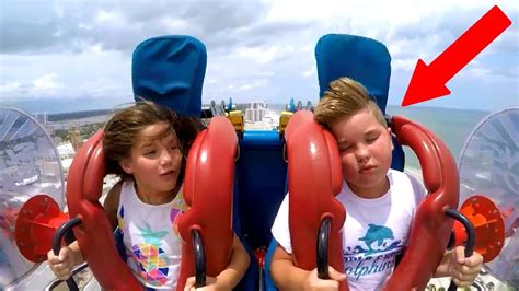 Two girls freaking out on slingshot ride : Kids Passing Out | Funny Slingshot Ride Compilation ...