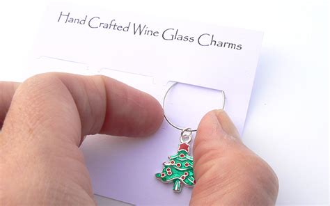 The companies that make and sell graphics card have engineers with years of experience. Make Your Own Christmas Wine Glass Charms CS00508 - £4 ...