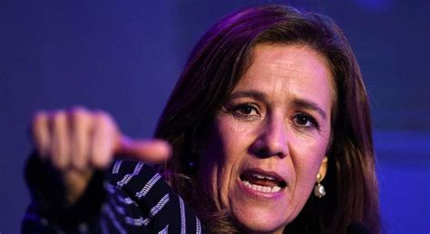 Margarita zavala (born margarita esther zavala gómez del campo, july 25, 1967) is the wife of mexican president felipe margarita zavala studied law at escuela libre de derecho in mexico city. Eliminar feminicidio no es atender la violencia: Zavala a ...