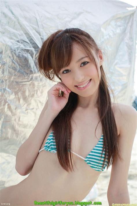 But there's no time to hesitate, so do it now! Cute Asian girls on the beach