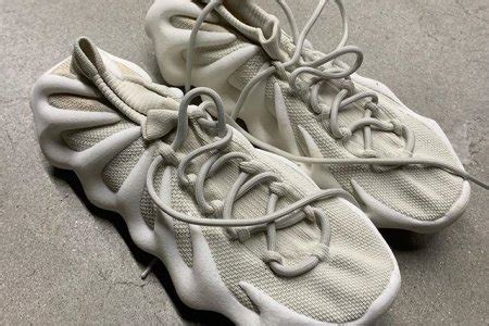 Teased for the better part of 2020, the adidas yeezy 450 was near mythical, with little in the way of official word ever appearing. イージー | LEAK TOKYO