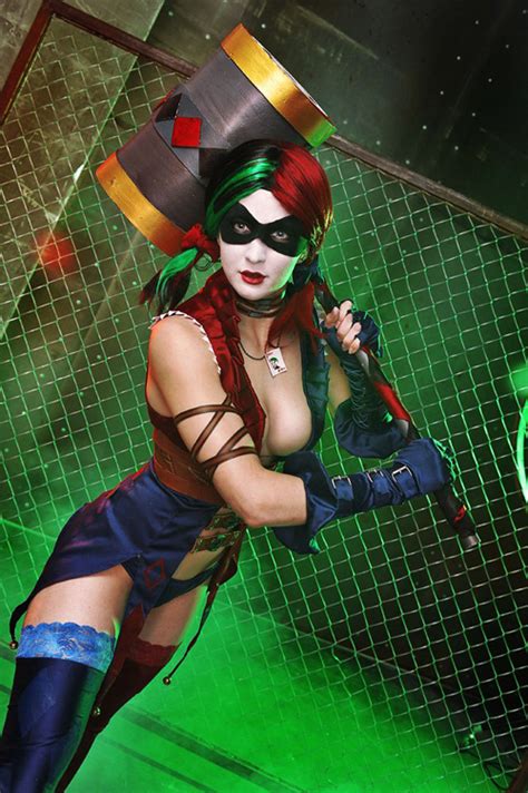 Here to have a fun time with my character. 'Injustice: Gods Among Us' Harley Quinn Cosplay | Project-Nerd