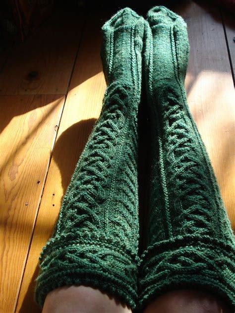 Always wanted to learn how to knit socks? He' mo Leanan Kilt Hose pattern by Anne Carroll Gilmour ...