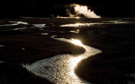 The reason why the death zone exists lies in the park's history. Sunset along Firehole Lake Drive, Yellowstone National Par ...