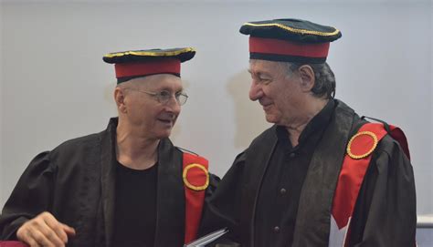 Ion caramitru durante il gala di premiazione dell'uniter del 2013. Actorii, Ion CARAMITRU şi Horaţiu MĂLĂELE, au primit ...