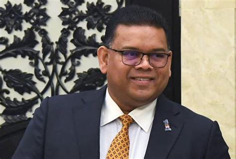 Panas lokman adam dedah identiti saksi pengkhianatan hishammuddin. Sabah Polls: Zahid responsible if Sabah CM not from UMNO ...