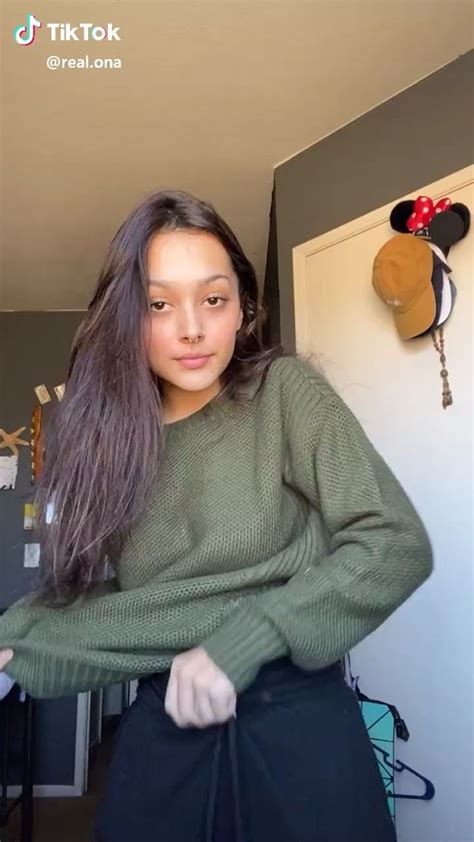 Slim santana is an american model, video vixen and social media personality who came to limelight for her buss it challenge on tik tok. Pin on xxxx