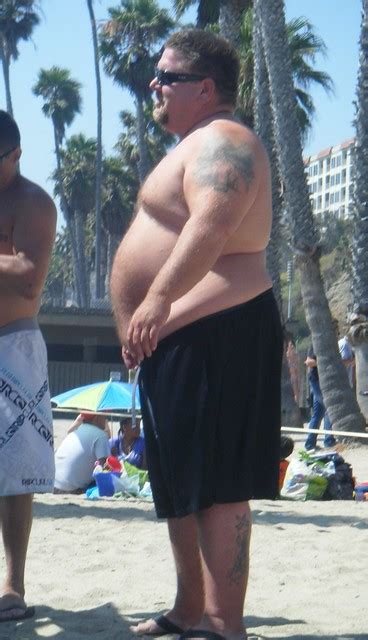 Find gifs with the latest and newest hashtags! Cute shirtless beach chub - a photo on Flickriver