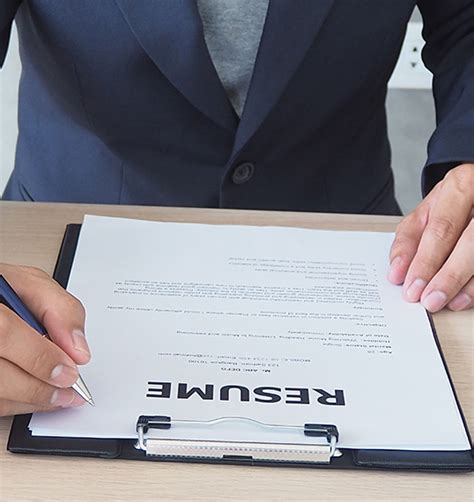 It guides how employees should behave at the company to ensure that they when new employees join a company, they should read through the handbook. Submit Resume - Ren