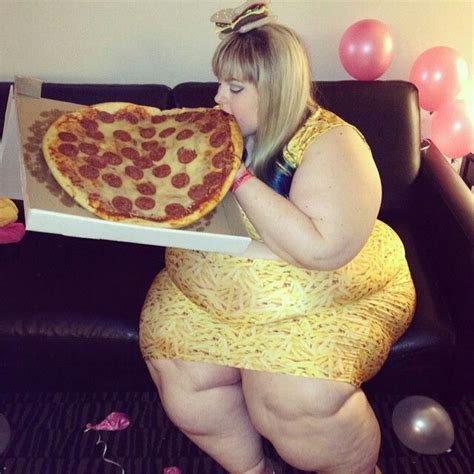 A subreddit dedicated to ssbbw juicy jackie. Juicy Jackie Gain / Juicy Jackie Weight Favorite Food Diet ...