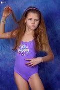 Succedono, sono un'ombra sui vaccini. Fashion Land Angelica - Set 19