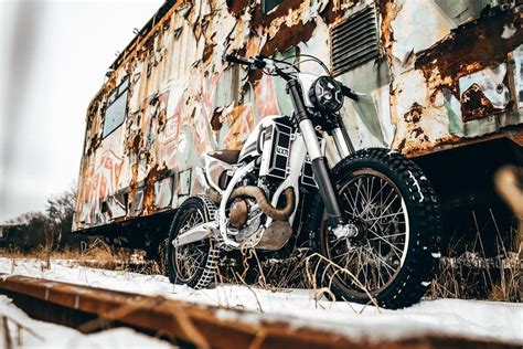 The fe 501 is the most powerful machine in husqvarna's hard. 2017 Husqvarna 501 Street Tracker by Loonics (@loonics ...