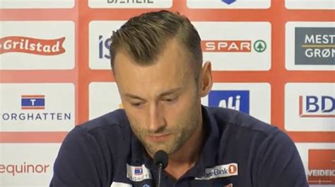 Han har gledet oss normenn i årevis i skisporet, og vi håper vi snart får se han på topp igjen. Ski de fond : Petter Northug met fin à sa carrière ...