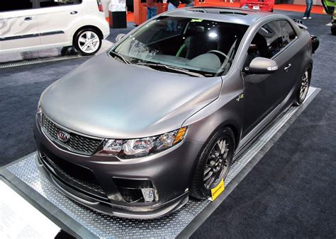 There are often gaps around garage doors. RaceDeck Pro - Diamond Plate Garage Floor - Auto Show Floorint