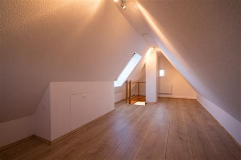 52134 herzogenrath • wohnung kaufen eigentumswohnung in 52134 herzogenrath, stegelstr. PHI AACHEN - Freistehendes Wohlfühlhaus in direkter ...