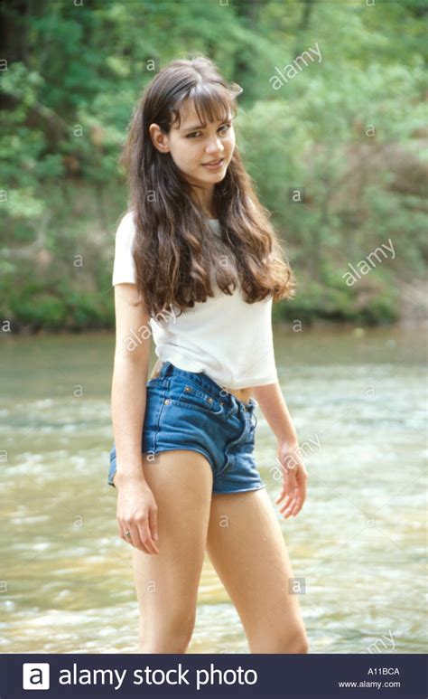 یک اعلامیه از young models. Teen Modell Marilyn Ball Stockfoto, Bild: 72650 - Alamy