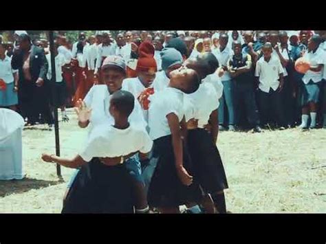 Shangwe za usiku wa kisingeli angali kilichofanyika hapa. Wanafunzi Wacheza Uchi Videos - VidoEmo - Emotional Video ...